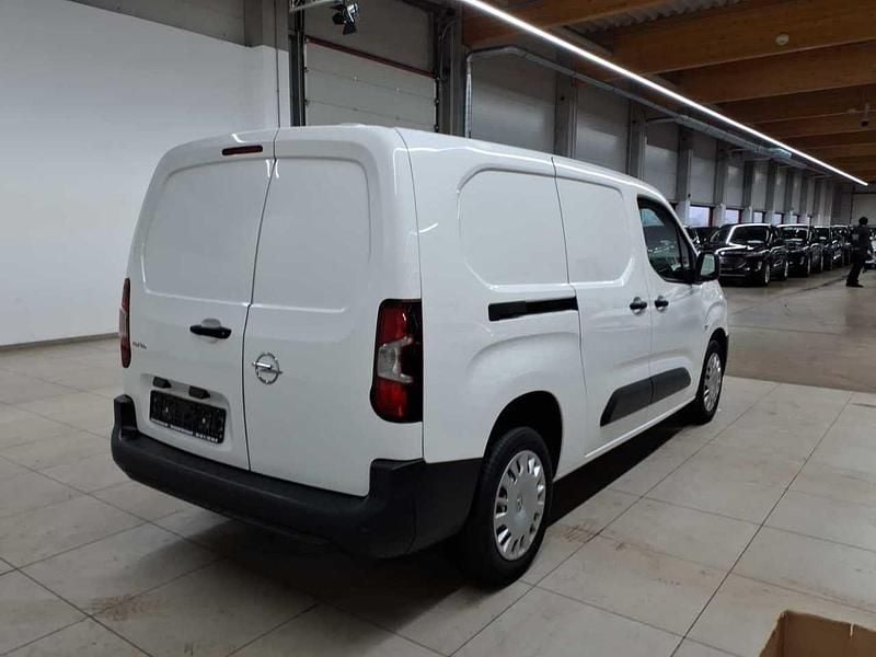 Gebraucht Opel Combo Edition 131 PS (96 kW) 2022 Jade weiß Van / Kleinbus