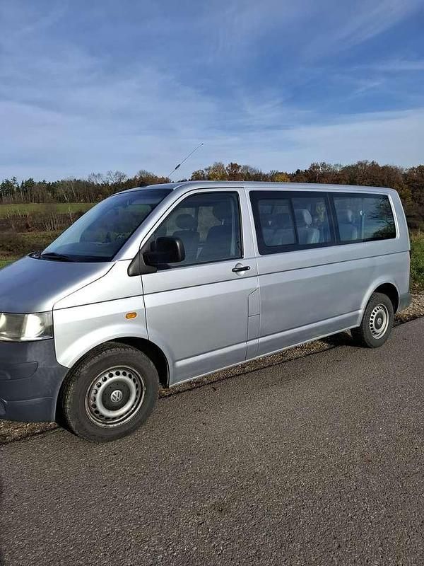 Gebraucht VW T5 131 PS (96 kW) 2006 Silber Van
