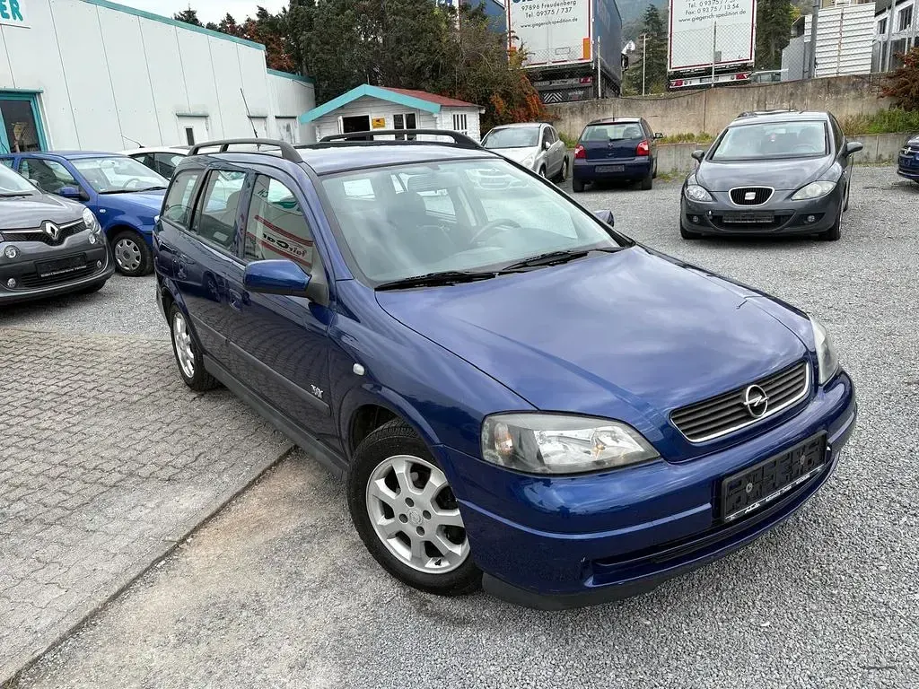 Gebraucht Opel Astra 105 PS (77 kW) 2003 Blau Kombi