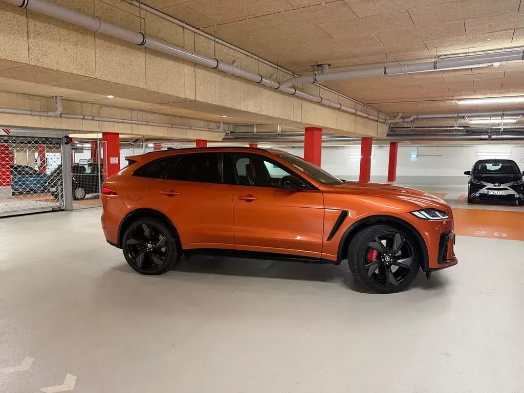 Gebraucht Jaguar F-Pace SVR 575 PS (422 kW) 2024 Orange SUV