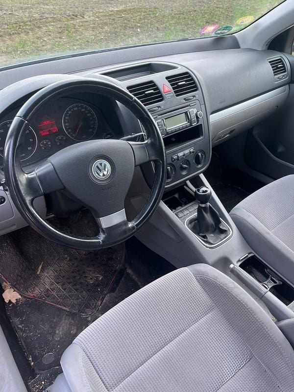 Gebraucht VW Golf V 122 PS (89 kW) 2008 Grün Kleinwagen