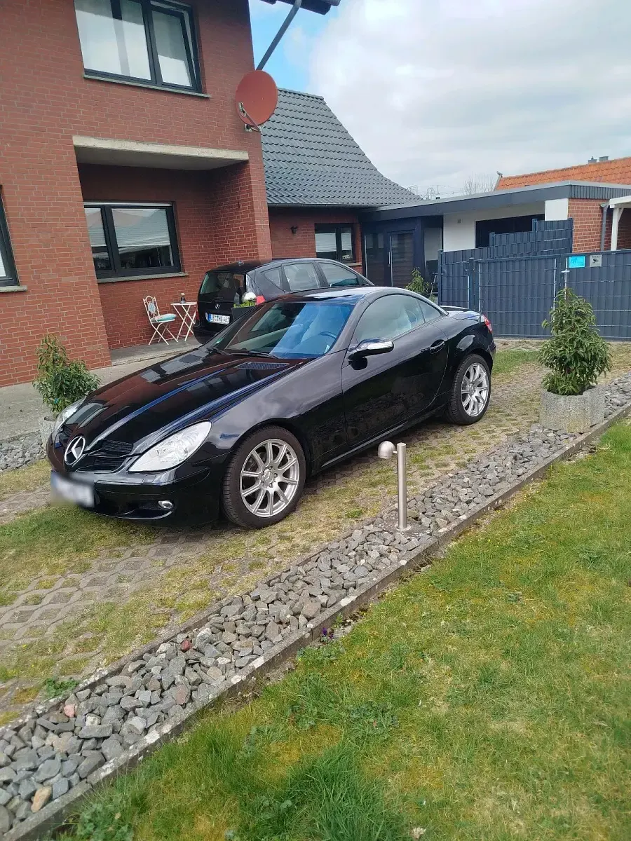 Gebraucht Mercedes SLK200 163 PS (119 kW) 2005 Schwarz Cabrio