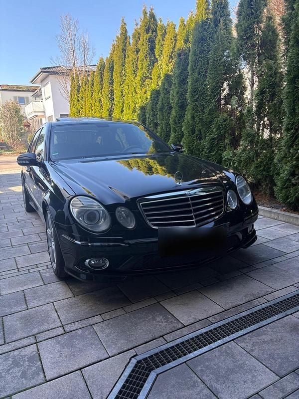 Gebraucht Mercedes E350 Avantgarde 272 PS (200 kW) 2006 Schwarz Limousine