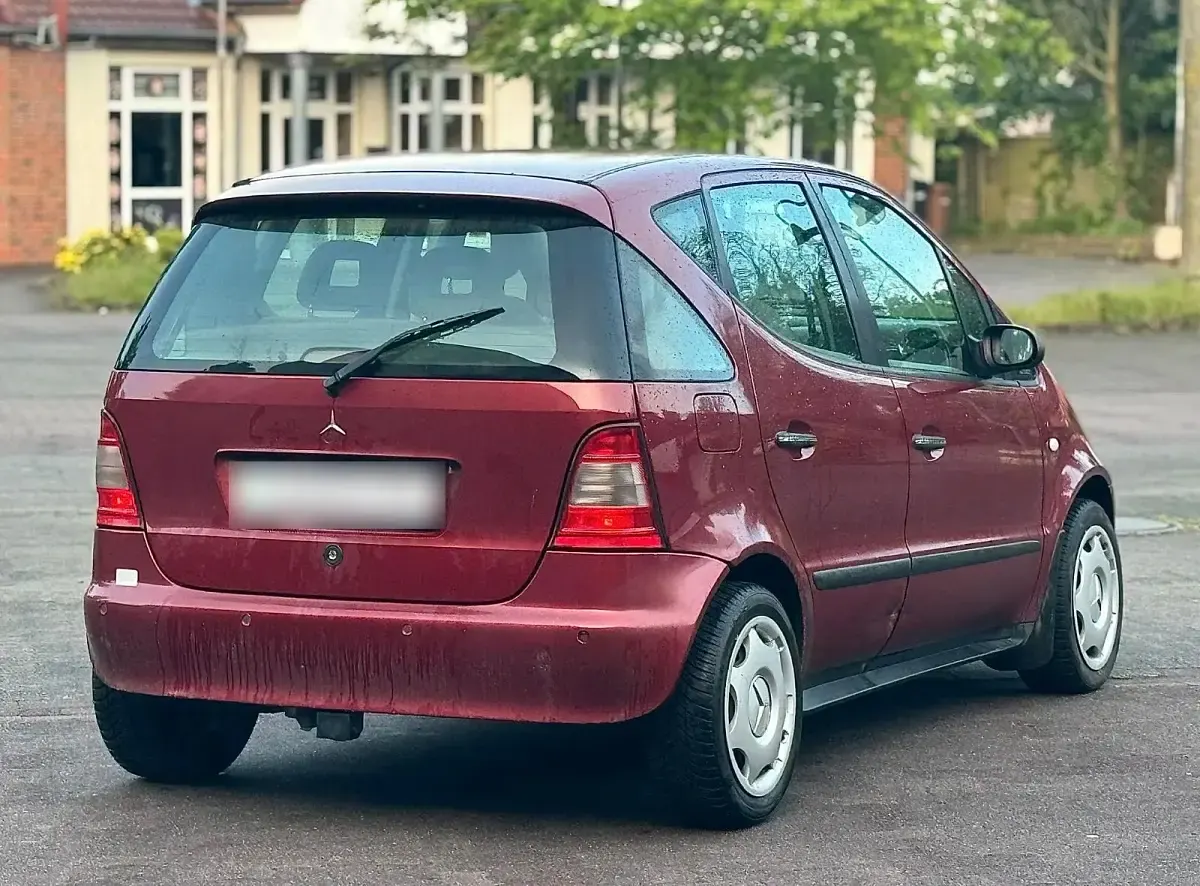 Gebraucht Mercedes A140 Elegance 82 PS (60 kW) 1999 Rot Kleinwagen