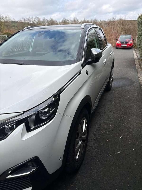 Gebraucht Peugeot 3008 177 PS (130 kW) 2020 Weiß SUV