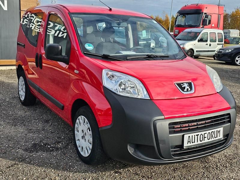 Rot Gebraucht 2015 Peugeot Bipper Active Van | 5.950 € (Fairer Preis) - Bild 1/4