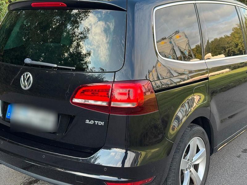 Gebraucht VW Sharan Allstar 150 PS (110 kW) 2016 Schwarz Van / Kleinbus