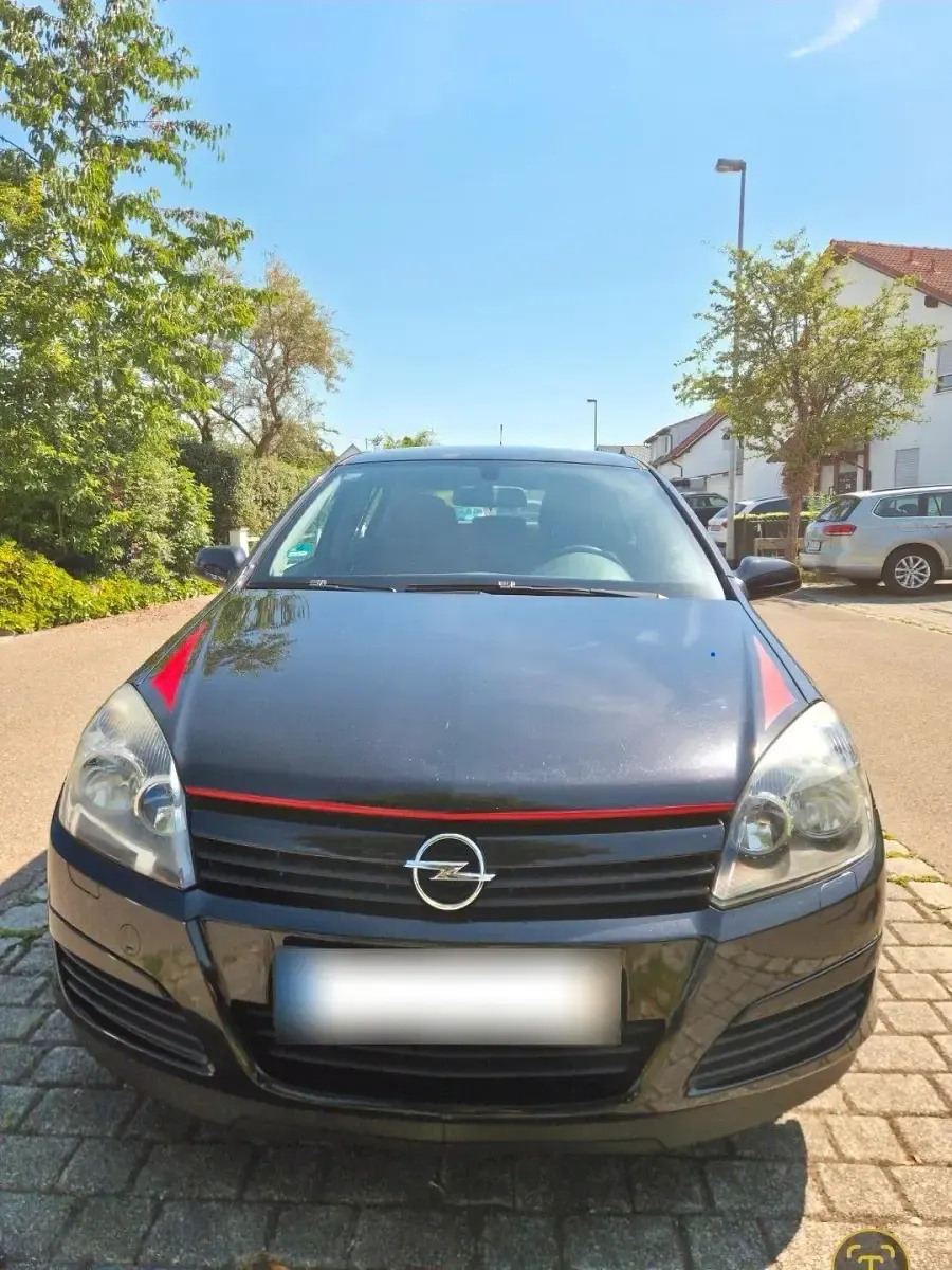 Gebraucht Opel Astra 105 PS (77 kW) 2005 Limousine