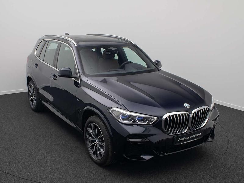 Gebraucht BMW X5 M M Sport 333 PS (244 kW) 2022 M carbonschwarz416 SUV