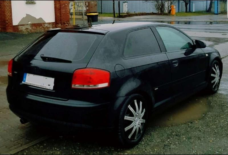 Gebraucht Audi A3 S-Line 116 PS (85 kW) 2003 Schwarz Kleinwagen