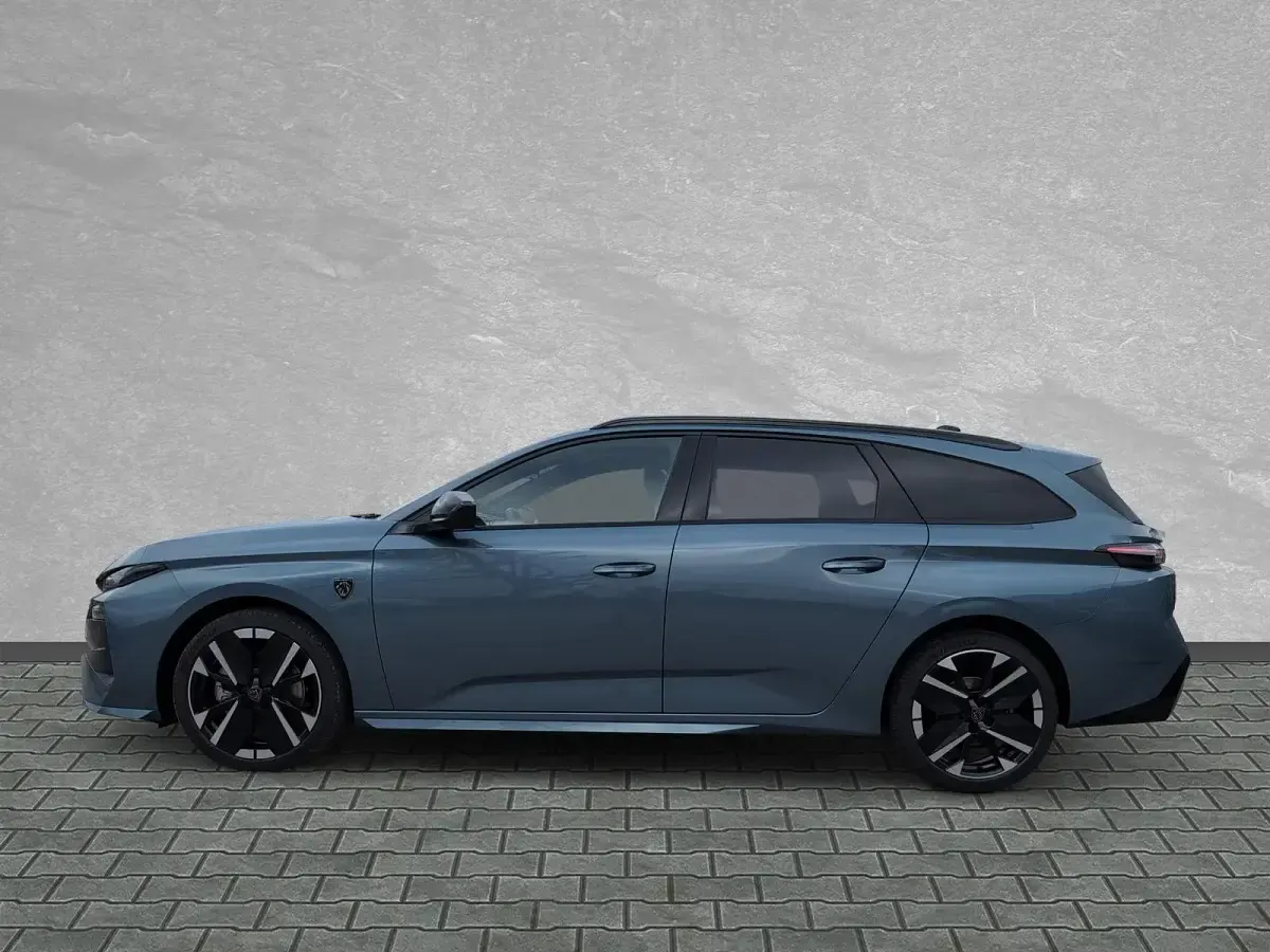 Neu Peugeot 308 SW GT 145 PS (106 kW) 2025 Ingaro blau Kombi