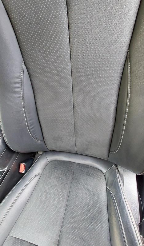 Gebraucht Mitsubishi Eclipse Edition 98 PS (72 kW) 2011 Rot SUV