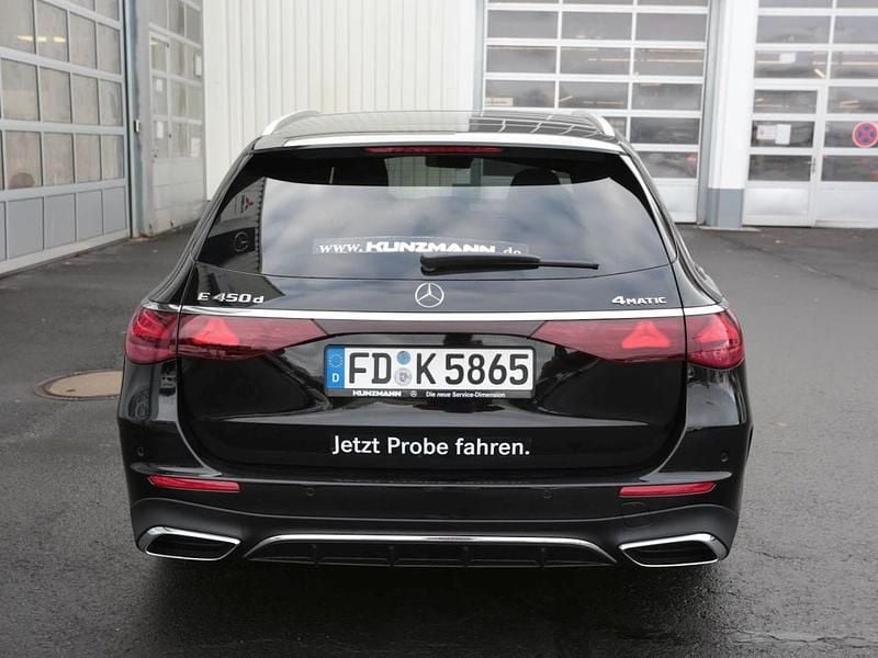 Gebraucht Mercedes E450 AMG 367 PS (269 kW) 2025 Obsidianschwarz metallic Kombi