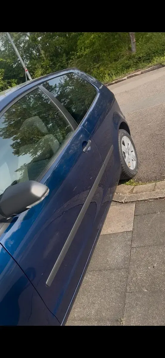 Gebraucht VW Polo 64 PS (47 kW) 2007 Blau Kleinwagen