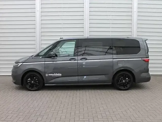 Usata VW Multivan Style 110 CV (80 kW) 2025 Andere Monovolume