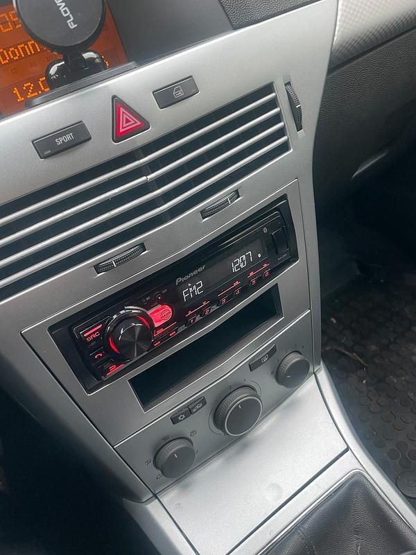 Gebraucht Opel Astra OPC 200 PS (147 kW) 2006 Schwarz Limousine