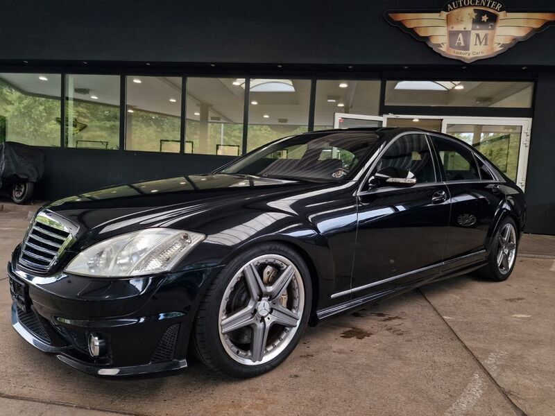 Obsidianschwarz metalliclack (metallic) Gebraucht 2006 Mercedes S65 AMG AMG Limousine | 33.950 € - Bild 1/4