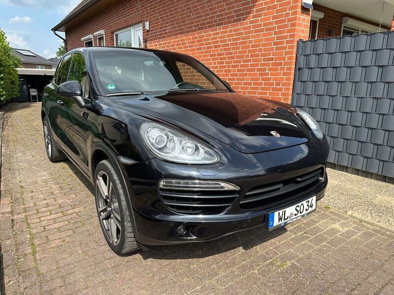 Schwarz Gebraucht 2010 Porsche Cayenne SUV | 14.200 € - Bild 1/4