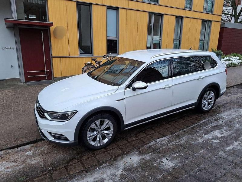Gebraucht VW Passat Alltrack 190 PS (139 kW) 2017 Kombi