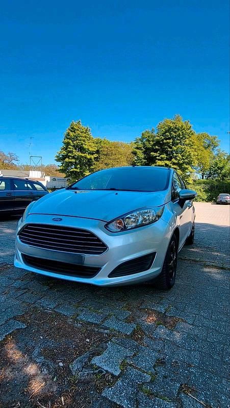 Second-hand Ford Fiesta 2014 Gri Hatchback
