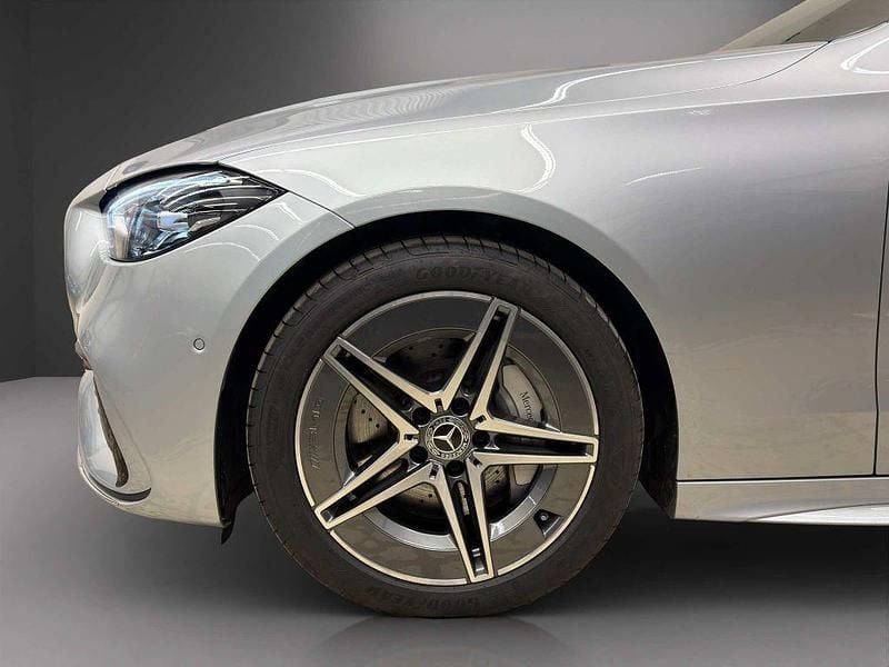 Gebraucht Mercedes C300 AMG 258 PS (189 kW) 2024 Silber Limousine