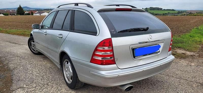 Gebraucht Mercedes C180 143 PS (105 kW) 2005 Kombi