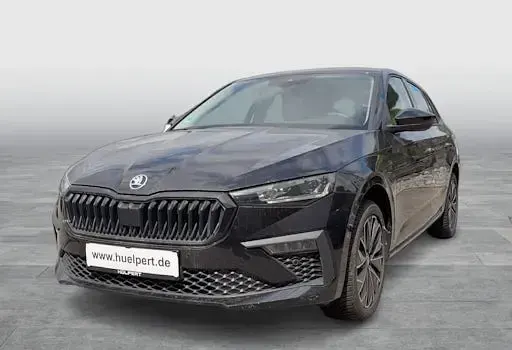 Gebraucht Skoda Scala Tour 150 PS (110 kW) 2025 Schwarzmagic perleffekt Kleinwagen