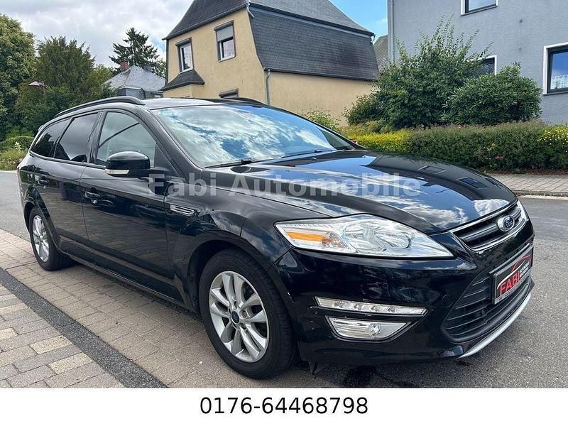 Schwarz Gebraucht 2012 Ford Mondeo Champions Edition Limousine | 3.299 € (Superpreis) - Bild 1/4