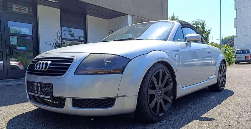 Gebraucht Audi TT Roadster 179 PS (131 kW) 2000 Lichtsilber metallic Cabrio
