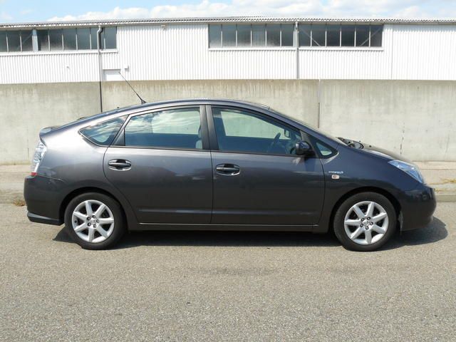 Gebraucht Toyota Prius Sol 113 PS (83 kW) 2007 Grau metallic Kleinwagen