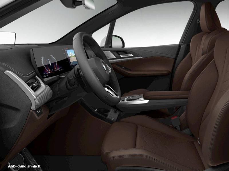 Gebraucht BMW 223 Active Tourer Comfort Edition 197 PS (144 kW) 2025 Van / Kleinbus