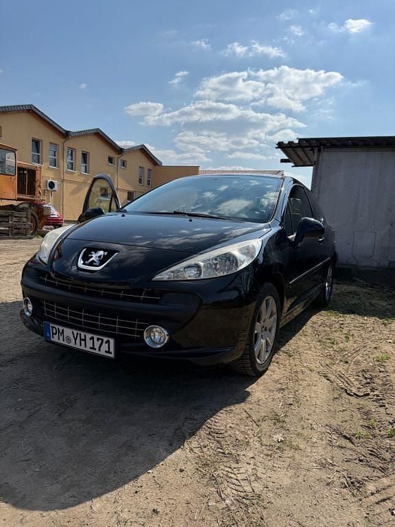 Gebraucht Peugeot 207 120 PS (88 kW) 2009 Schwarz Limousine