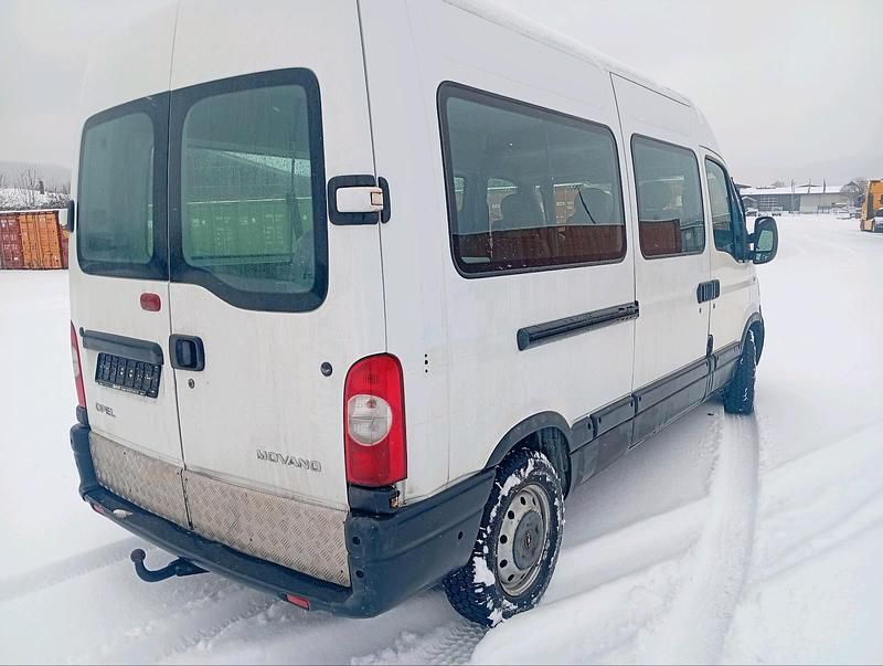 Gebraucht Opel Movano 112 PS (82 kW) 2008 Weiß Van / Kleinbus