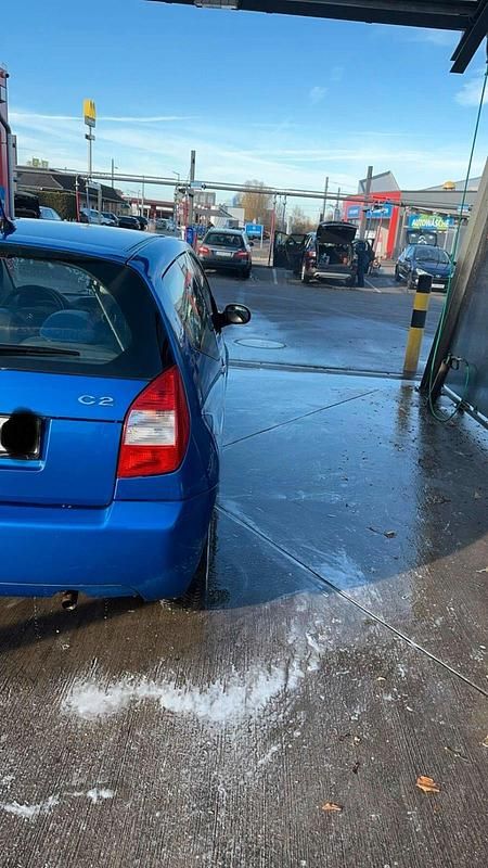 Gebraucht Citroën C2 59 PS (43 kW) 2006 Blau Kleinwagen