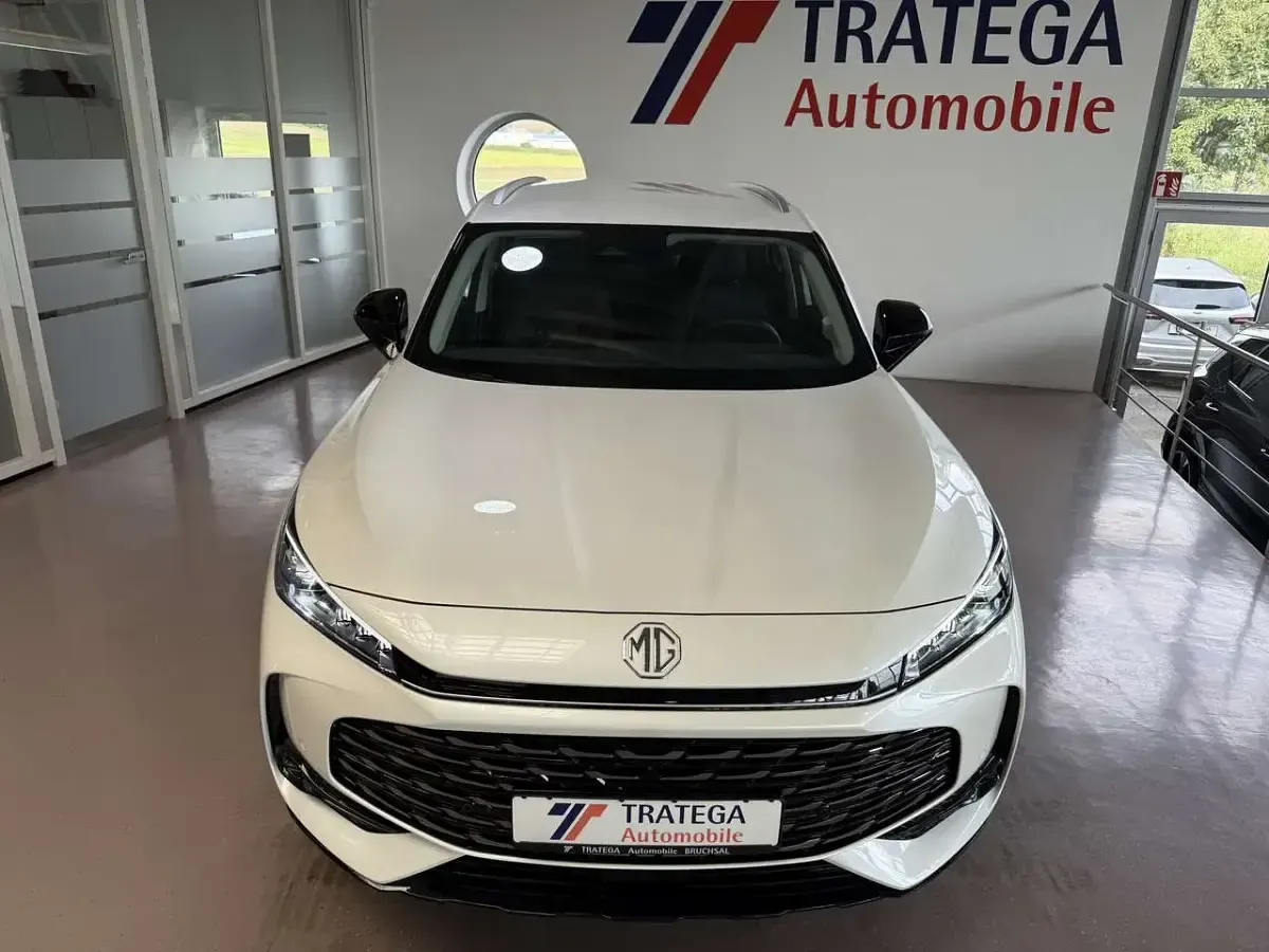 Neu MG HS Luxury 224 PS (164 kW) 2025 Weiß SUV