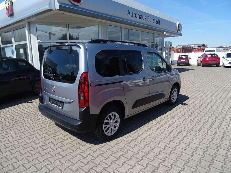 Gebraucht Fiat e-Doblò Launch Edition 100 kW (136 PS) 2023 Grau Van / Kleinbus