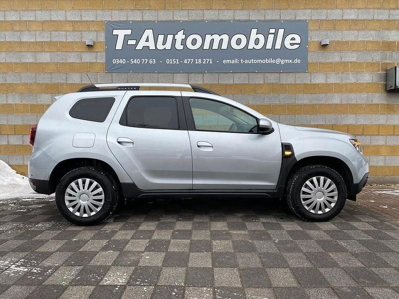 Gebraucht Dacia Duster Prestige 101 PS (74 kW) 2021 Silber SUV