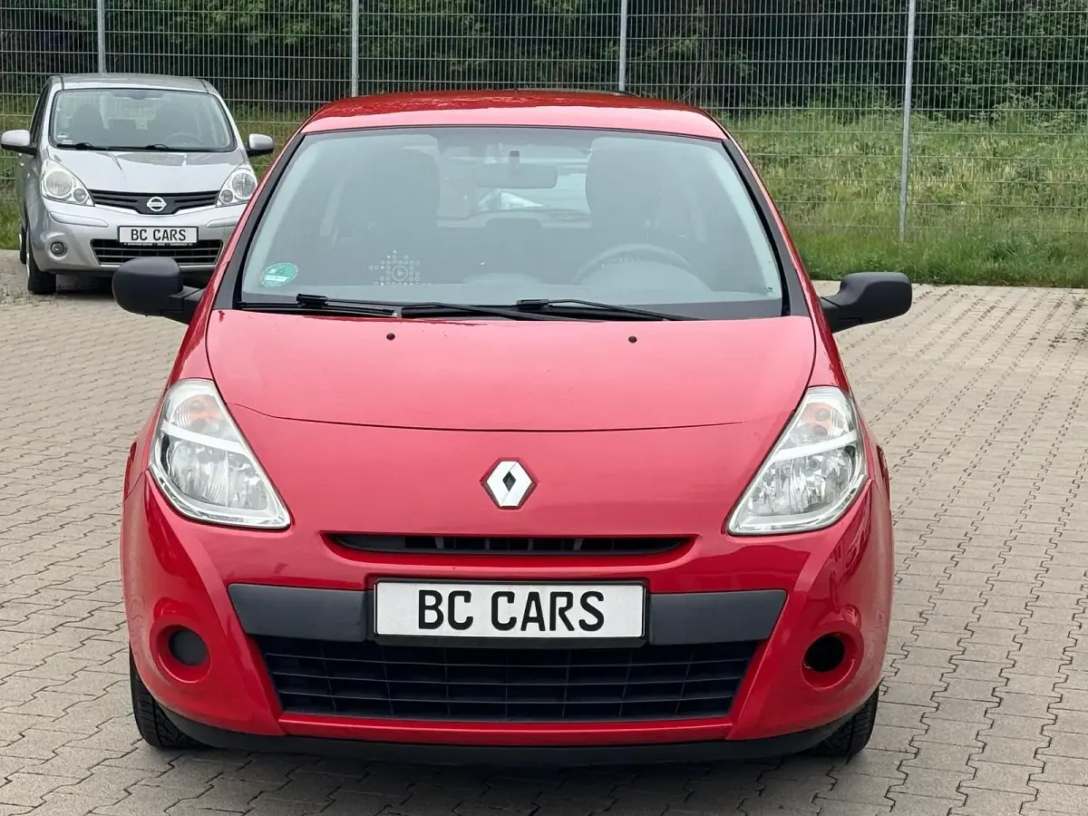Gebraucht Renault Clio 75 PS (55 kW) 2012 Rot Kleinwagen