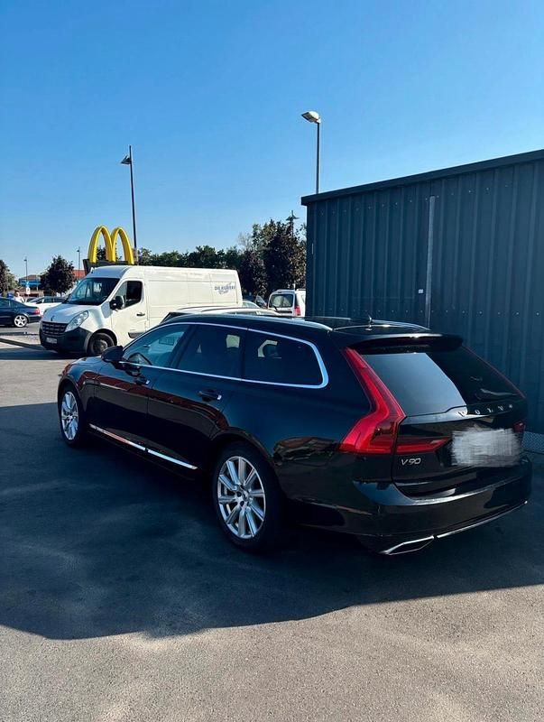 Gebraucht Volvo V90 190 PS (139 kW) 2017 Schwarz Kombi