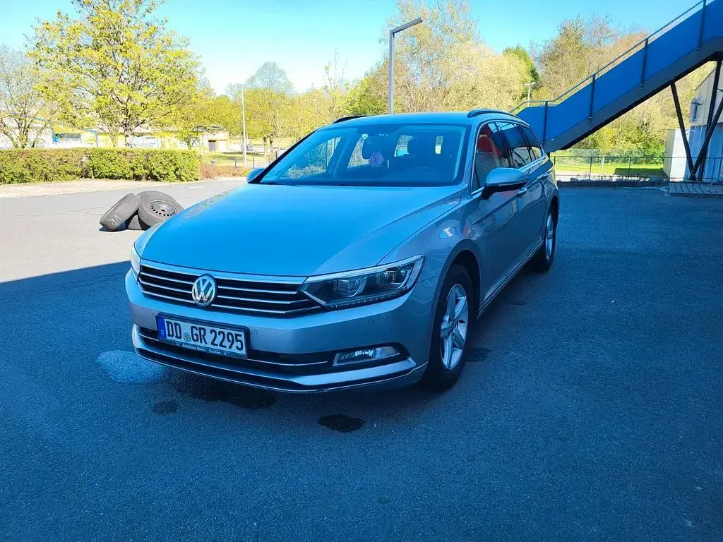 Gebraucht VW Passat Comfortline 190 PS (139 kW) 2017 Silber Kombi