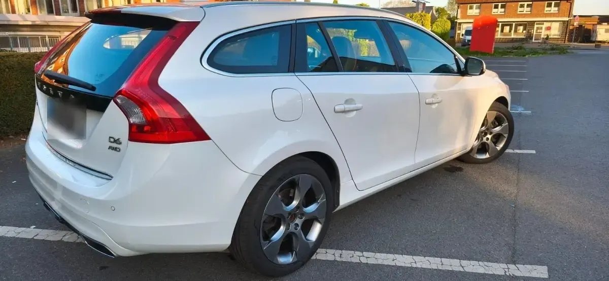 Second-hand Volvo V60 280 CP (205 kW) 2013 Alb Break
