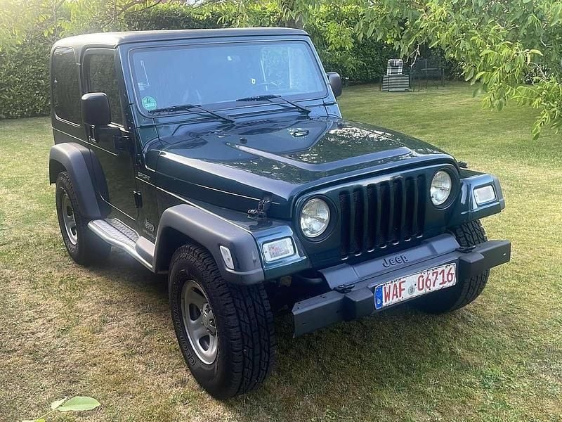 Grün Gebraucht 2005 Jeep Wrangler SUV | 14.750 € (Superpreis) - Bild 1/4