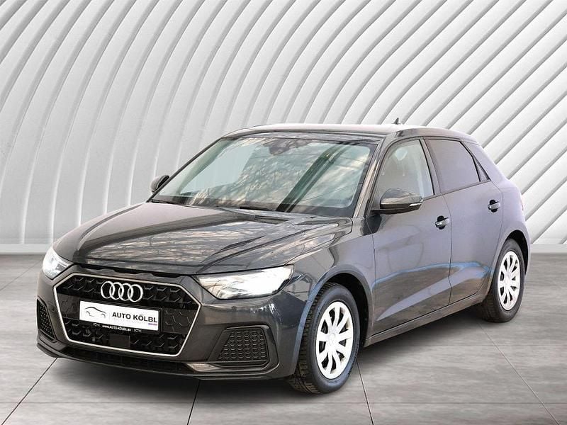 Gebraucht Audi A1 Sportback Advanced 110 PS (80 kW) 2022 Manhattangrau metallic Kleinwagen