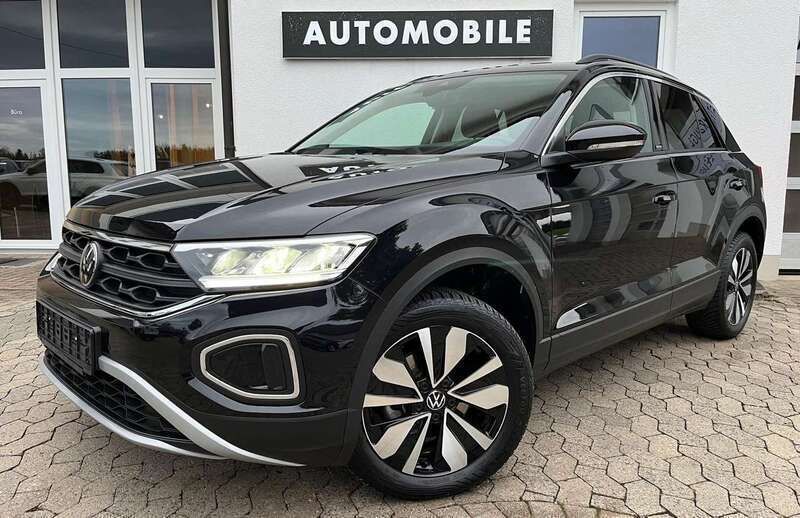 Schwarz Gebraucht 2024 VW T-Roc Move SUV | 30.979 € (Fairer Preis) - Bild 1/4