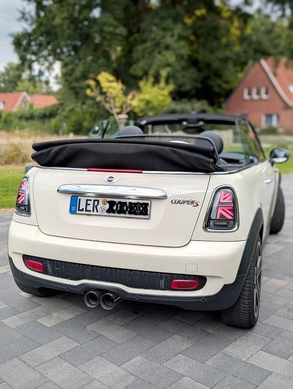Weiß Gebraucht 2009 Mini Cooper S Cabriolet Sport Cabrio | 9.800 € (Fairer Preis) - Bild 1/4