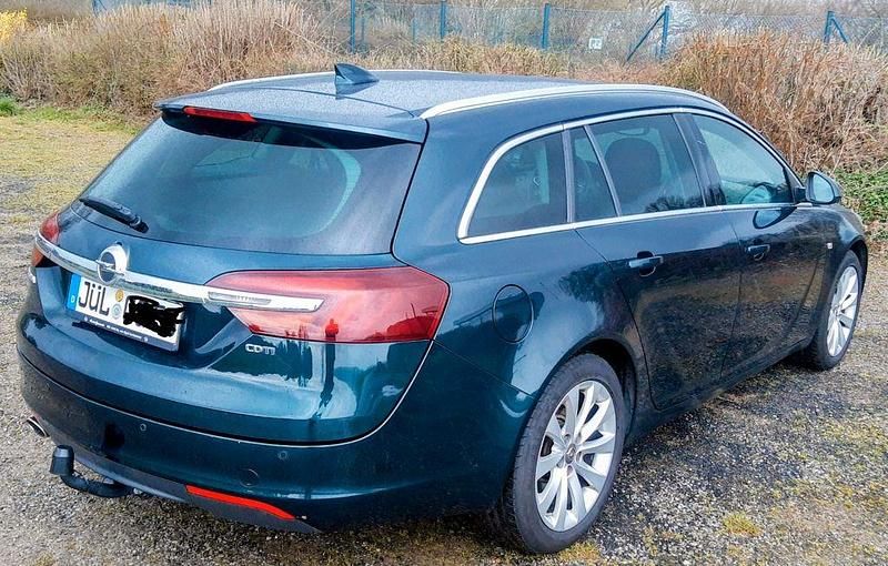Gebraucht Opel Insignia Edition 170 PS (125 kW) 2017 Grün Kombi