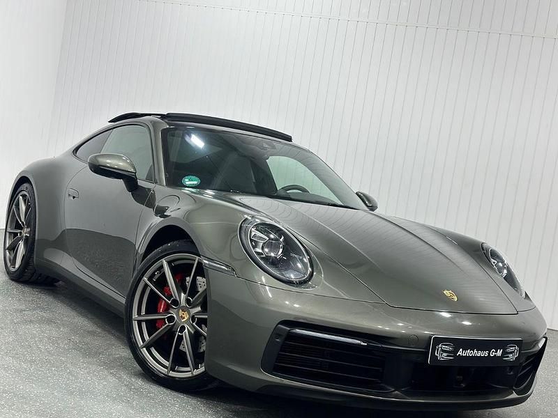 Grün Gebraucht 2019 Porsche 911 Carrera 4S Coupé | 109.900 € (Fairer Preis) - Bild 1/4