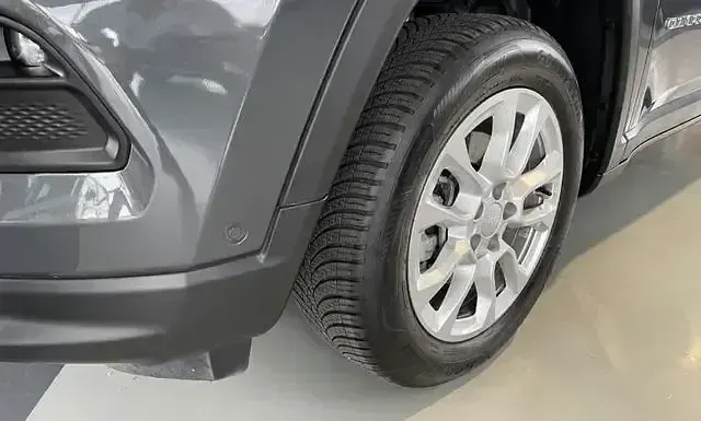 Second-hand Jeep Compass 150 CP (110 kW) 2024 Gri SUV