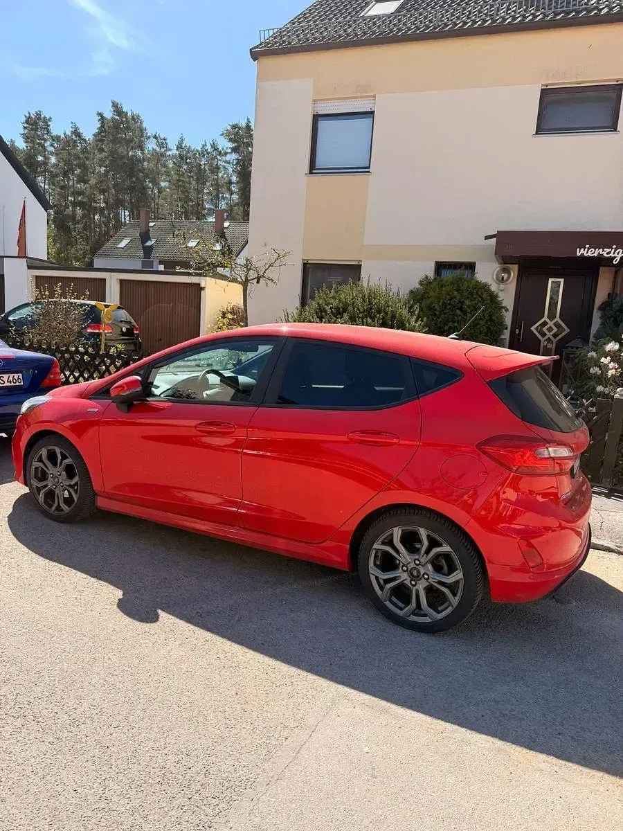 Gebraucht Ford Fiesta ST-Line 125 PS (91 kW) 2017 Rot Kleinwagen