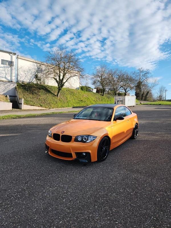 Schwarz Gebraucht 2008 BMW 120 Coupé M Sport Coupé | 8.400 € (Etwas zu teuer) - Bild 1/4